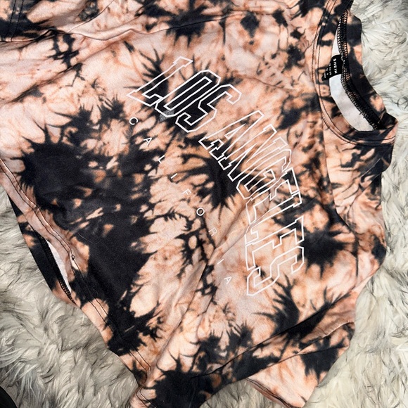 Crop top - Picture 3 of 7